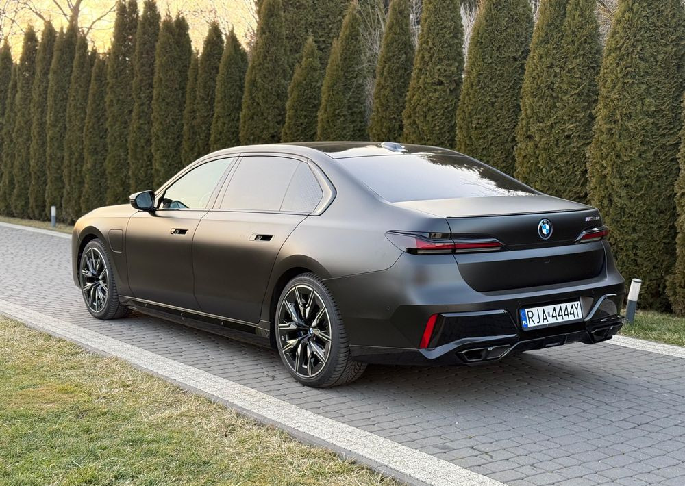 BMW Seria 7 - Sedan: kuva BMW Seria 7 - Sedan BMW Seria 7 - Sedan: kuva BMW Seria 7 - Sedan