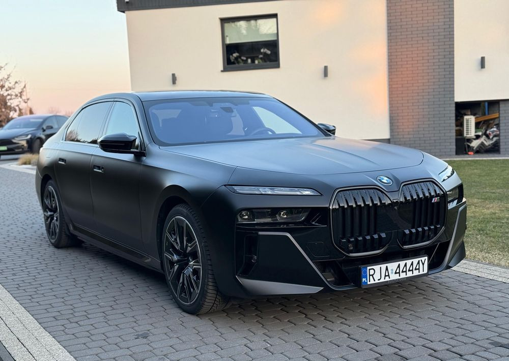 BMW Seria 7 - Sedan: kuva BMW Seria 7 - Sedan BMW Seria 7 - Sedan: kuva BMW Seria 7 - Sedan