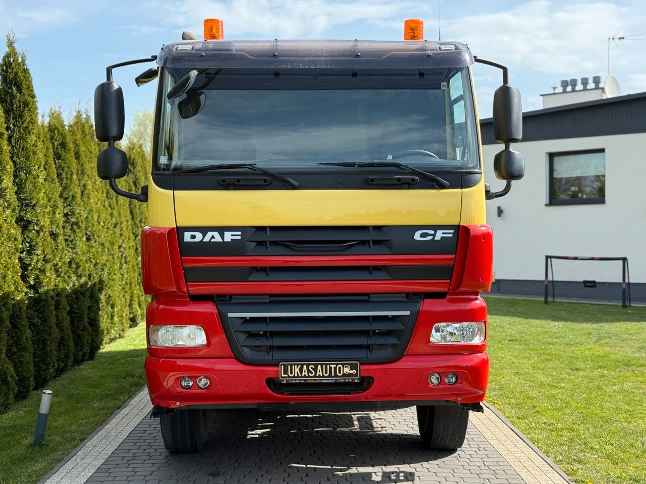 DAF CF 85.410 TIPPER HYDROBOARD - Kippiauto kuorma-auto: kuva DAF CF 85.410 TIPPER HYDROBOARD - Kippiauto kuorma-auto DAF CF 85.410 TIPPER HYDROBOARD - Kippiauto kuorma-auto: kuva DAF CF 85.410 TIPPER HYDROBOARD - Kippiauto kuorma-auto