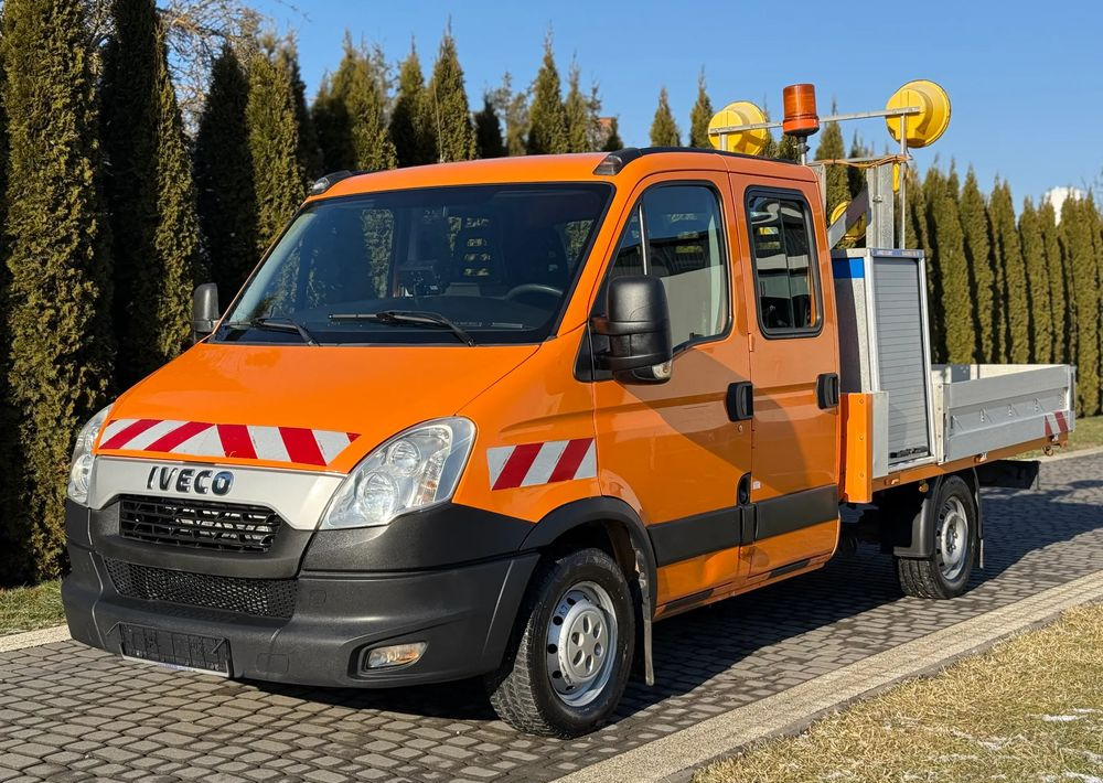 Iveco DAILY 35S13 - Pressukapelli tavara-auto: kuva Iveco DAILY 35S13 - Pressukapelli tavara-auto Iveco DAILY 35S13 - Pressukapelli tavara-auto: kuva Iveco DAILY 35S13 - Pressukapelli tavara-auto