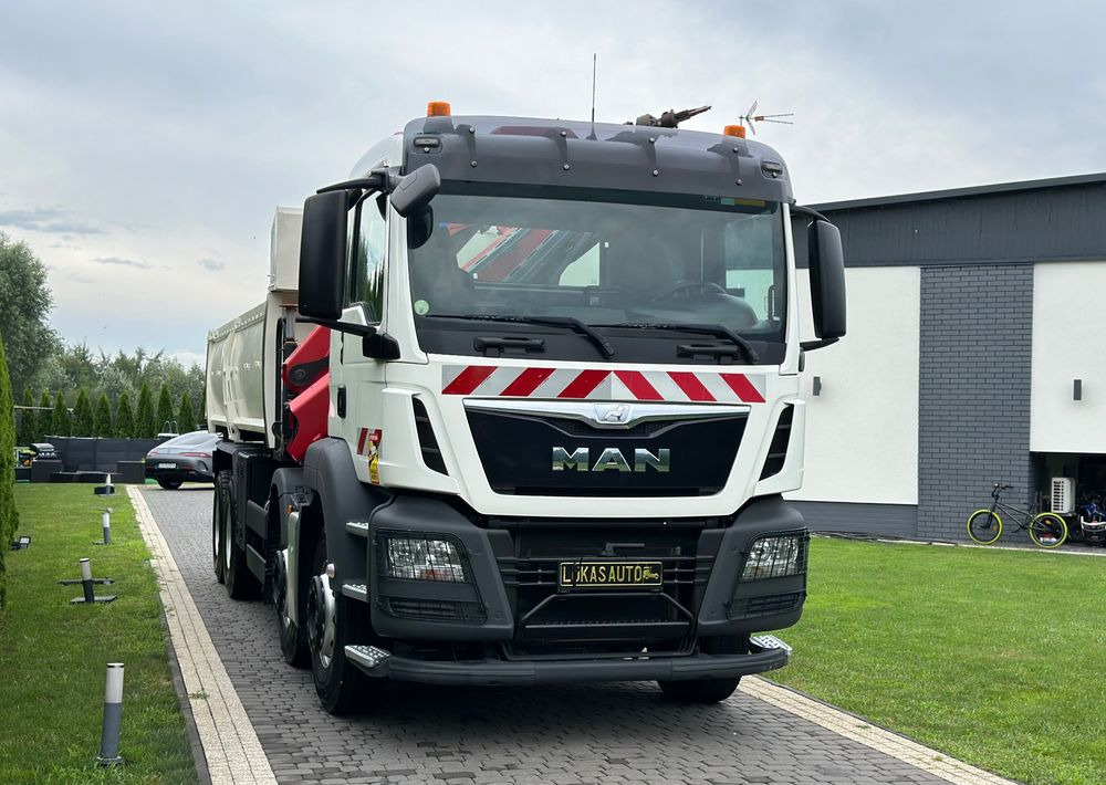 MAN TGS 440 / 8x4 / HMF 1530 / HYDROBURTA - Kippiauto kuorma-auto: kuva MAN TGS 440 / 8x4 / HMF 1530 / HYDROBURTA - Kippiauto kuorma-auto MAN TGS 440 / 8x4 / HMF 1530 / HYDROBURTA - Kippiauto kuorma-auto: kuva MAN TGS 440 / 8x4 / HMF 1530 / HYDROBURTA - Kippiauto kuorma-auto
