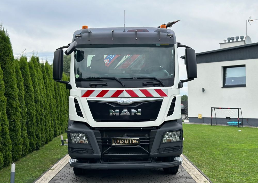 MAN TGS 440 / 8x4 / HMF 1530 / HYDROBURTA - Kippiauto kuorma-auto: kuva MAN TGS 440 / 8x4 / HMF 1530 / HYDROBURTA - Kippiauto kuorma-auto MAN TGS 440 / 8x4 / HMF 1530 / HYDROBURTA - Kippiauto kuorma-auto: kuva MAN TGS 440 / 8x4 / HMF 1530 / HYDROBURTA - Kippiauto kuorma-auto