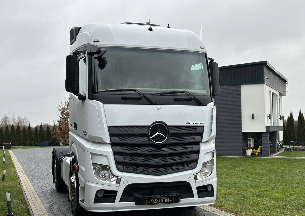 Mercedes-Benz ACTROS 1845 EURO 5 HYDRAILIKA - Vetopöytäauto: kuva Mercedes-Benz ACTROS 1845 EURO 5 HYDRAILIKA - Vetopöytäauto Mercedes-Benz ACTROS 1845 EURO 5 HYDRAILIKA - Vetopöytäauto: kuva Mercedes-Benz ACTROS 1845 EURO 5 HYDRAILIKA - Vetopöytäauto