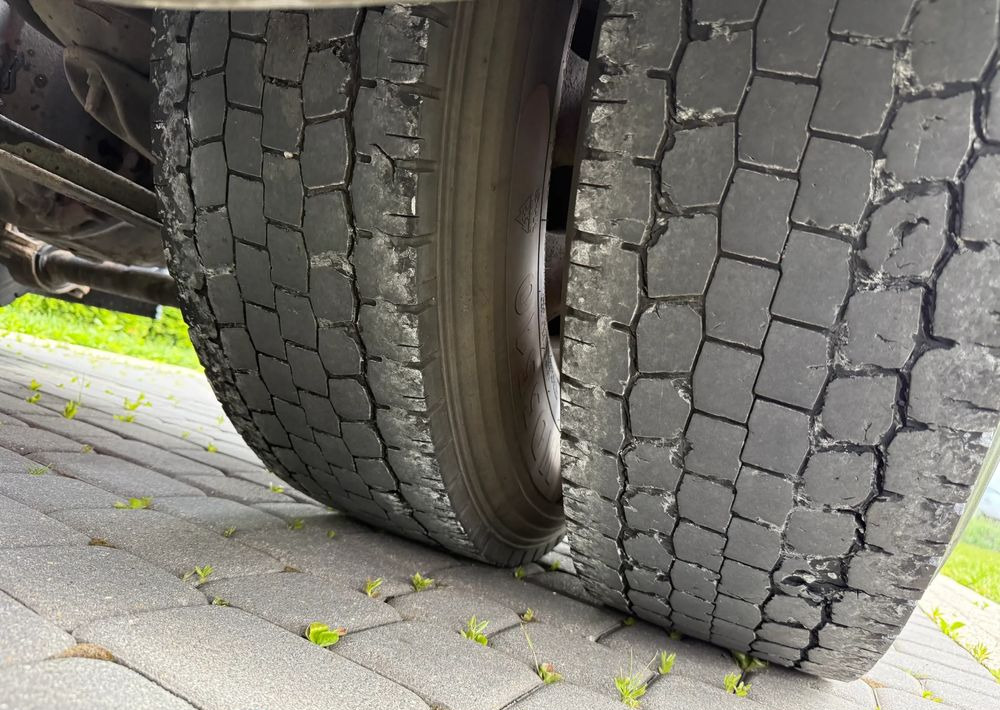 Vetopöytäauto Volvo FH 440 AUTOMAT EURO 5 LODÓWKA: kuva Vetopöytäauto Volvo FH 440 AUTOMAT EURO 5 LODÓWKA Vetopöytäauto Volvo FH 440 AUTOMAT EURO 5 LODÓWKA: kuva Vetopöytäauto Volvo FH 440 AUTOMAT EURO 5 LODÓWKA