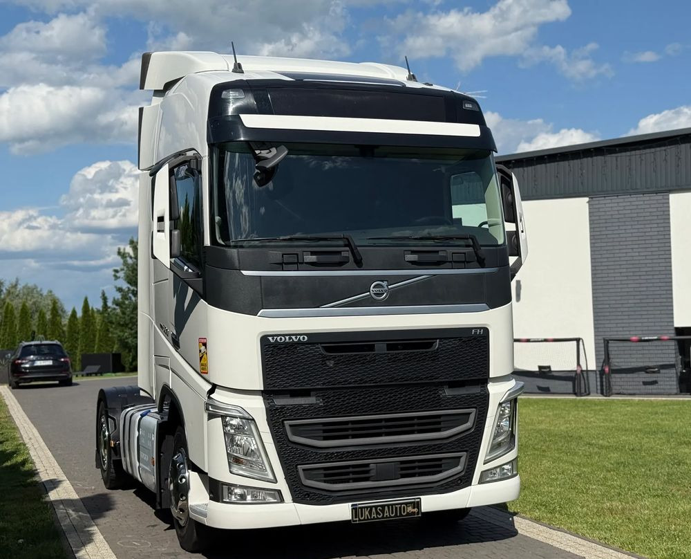 Volvo FH 500 PARK COOL - Vetopöytäauto: kuva Volvo FH 500 PARK COOL - Vetopöytäauto Volvo FH 500 PARK COOL - Vetopöytäauto: kuva Volvo FH 500 PARK COOL - Vetopöytäauto