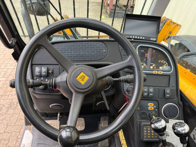 Kurottaja JCB 535-125 / 2016 BJ / 3.571 H / 12.5 Meter: kuva Kurottaja JCB 535-125 / 2016 BJ / 3.571 H / 12.5 Meter Kurottaja JCB 535-125 / 2016 BJ / 3.571 H / 12.5 Meter: kuva Kurottaja JCB 535-125 / 2016 BJ / 3.571 H / 12.5 Meter