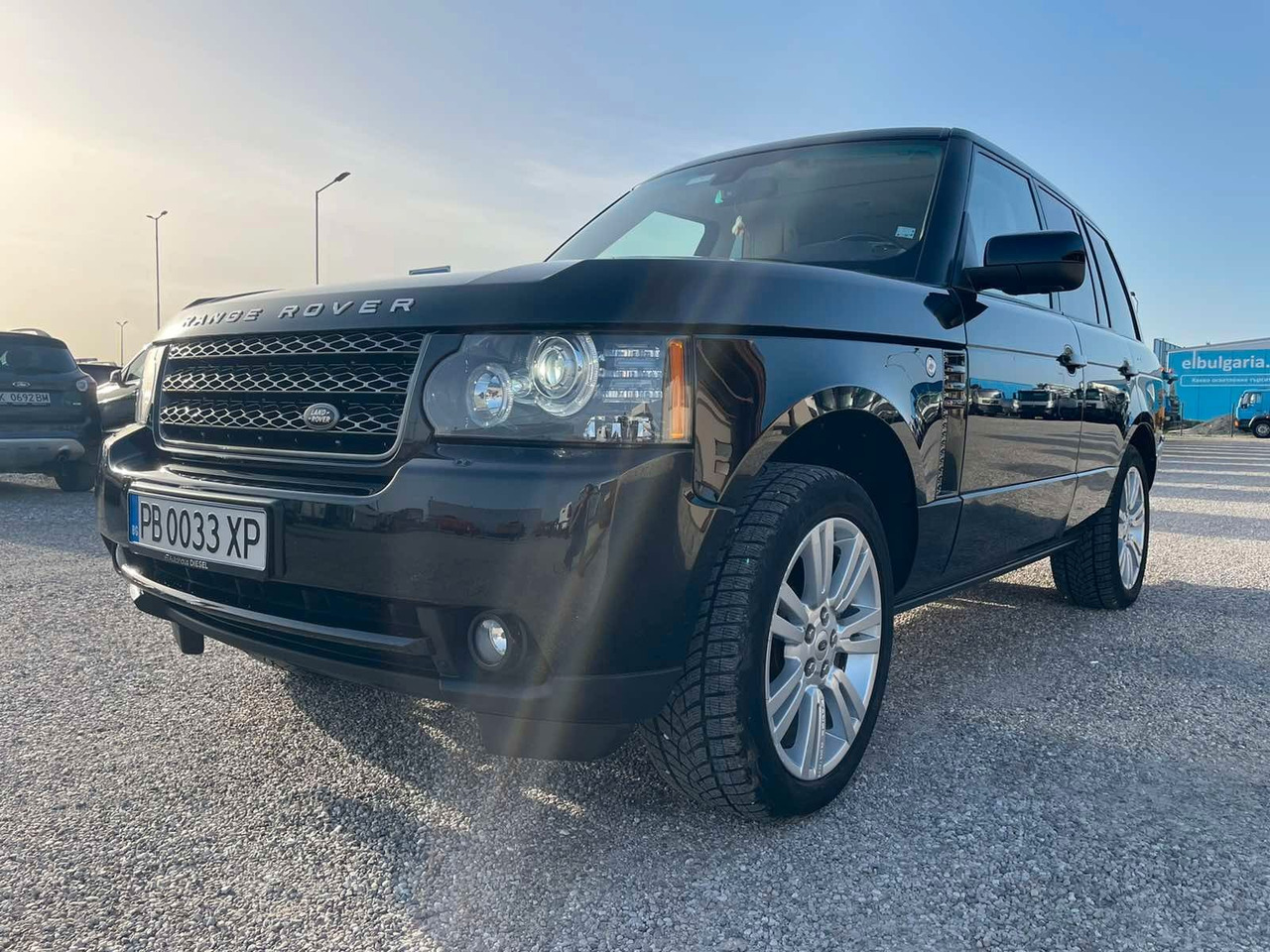 Land Rover Range Rover Vogue 4.4 TDV8 - Maasturi/ Katumaasturi: kuva Land Rover Range Rover Vogue 4.4 TDV8 - Maasturi/ Katumaasturi Land Rover Range Rover Vogue 4.4 TDV8 - Maasturi/ Katumaasturi: kuva Land Rover Range Rover Vogue 4.4 TDV8 - Maasturi/ Katumaasturi