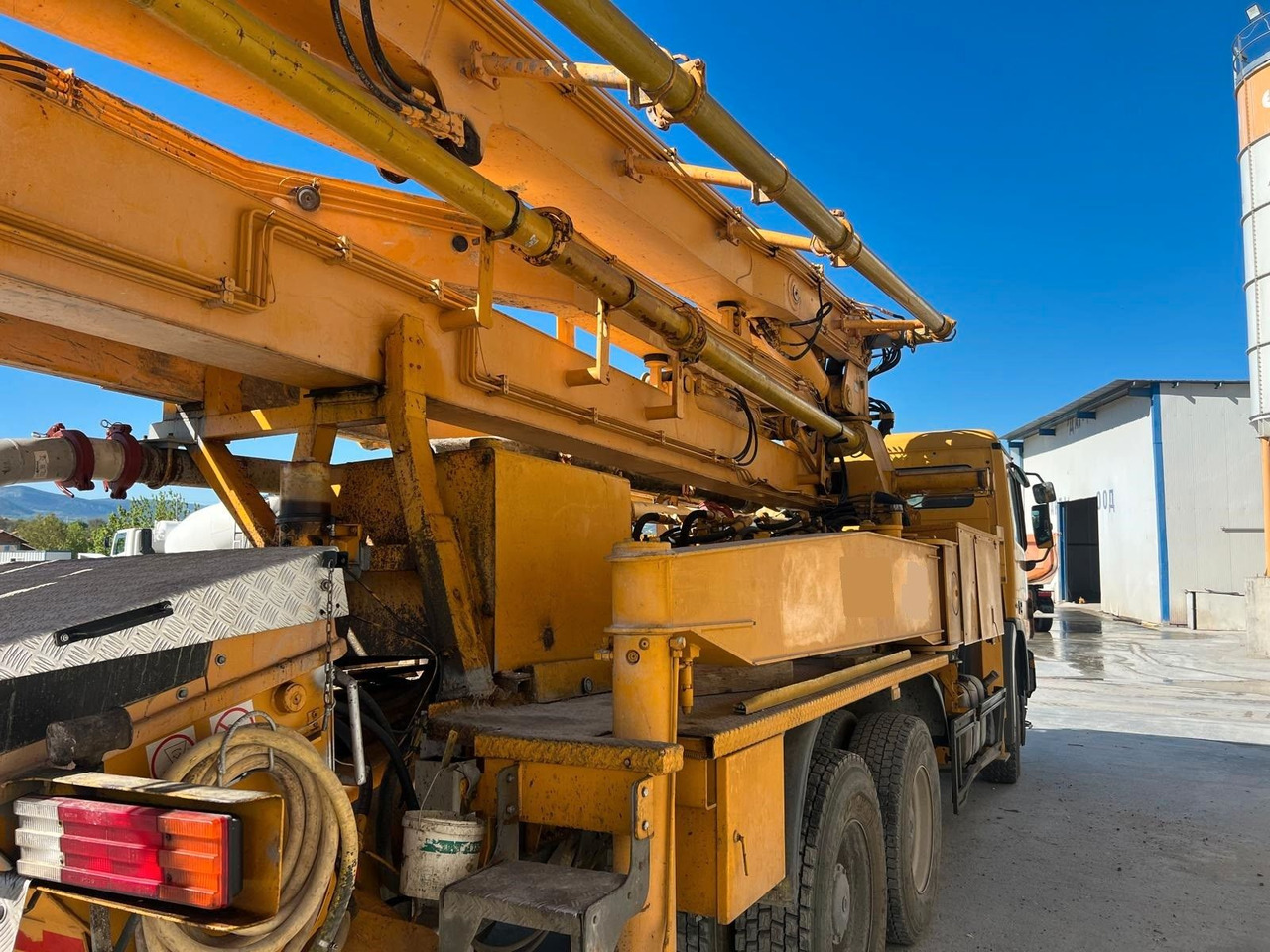 Mercedes-Benz ACTROS 3332 ELBA SCHWING 36M - Betonipumppuauto: kuva  Mercedes-Benz ACTROS 3332 ELBA SCHWING 36M - Betonipumppuauto Mercedes-Benz ACTROS 3332 ELBA SCHWING 36M - Betonipumppuauto: kuva  Mercedes-Benz ACTROS 3332 ELBA SCHWING 36M - Betonipumppuauto