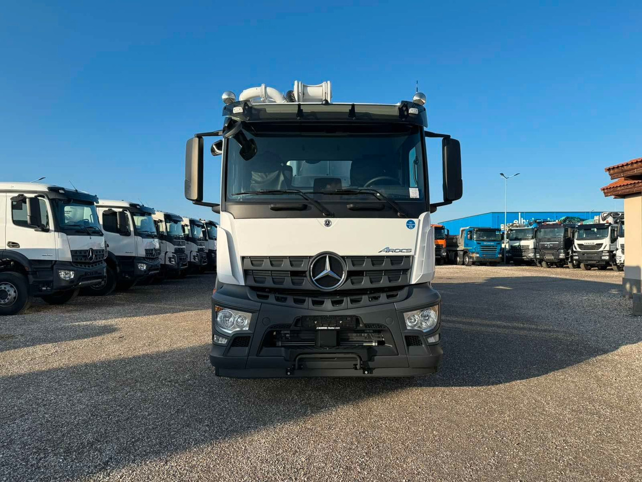 Mercedes-Benz AROCS 3746 SCHWING S43SX III - Betonipumppuauto: kuva Mercedes-Benz AROCS 3746 SCHWING S43SX III - Betonipumppuauto Mercedes-Benz AROCS 3746 SCHWING S43SX III - Betonipumppuauto: kuva Mercedes-Benz AROCS 3746 SCHWING S43SX III - Betonipumppuauto