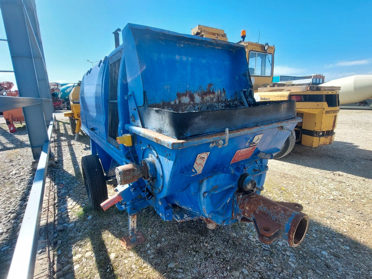 SCHWING BP2800D - Hinattava betonipumppu: kuva SCHWING BP2800D - Hinattava betonipumppu SCHWING BP2800D - Hinattava betonipumppu: kuva SCHWING BP2800D - Hinattava betonipumppu