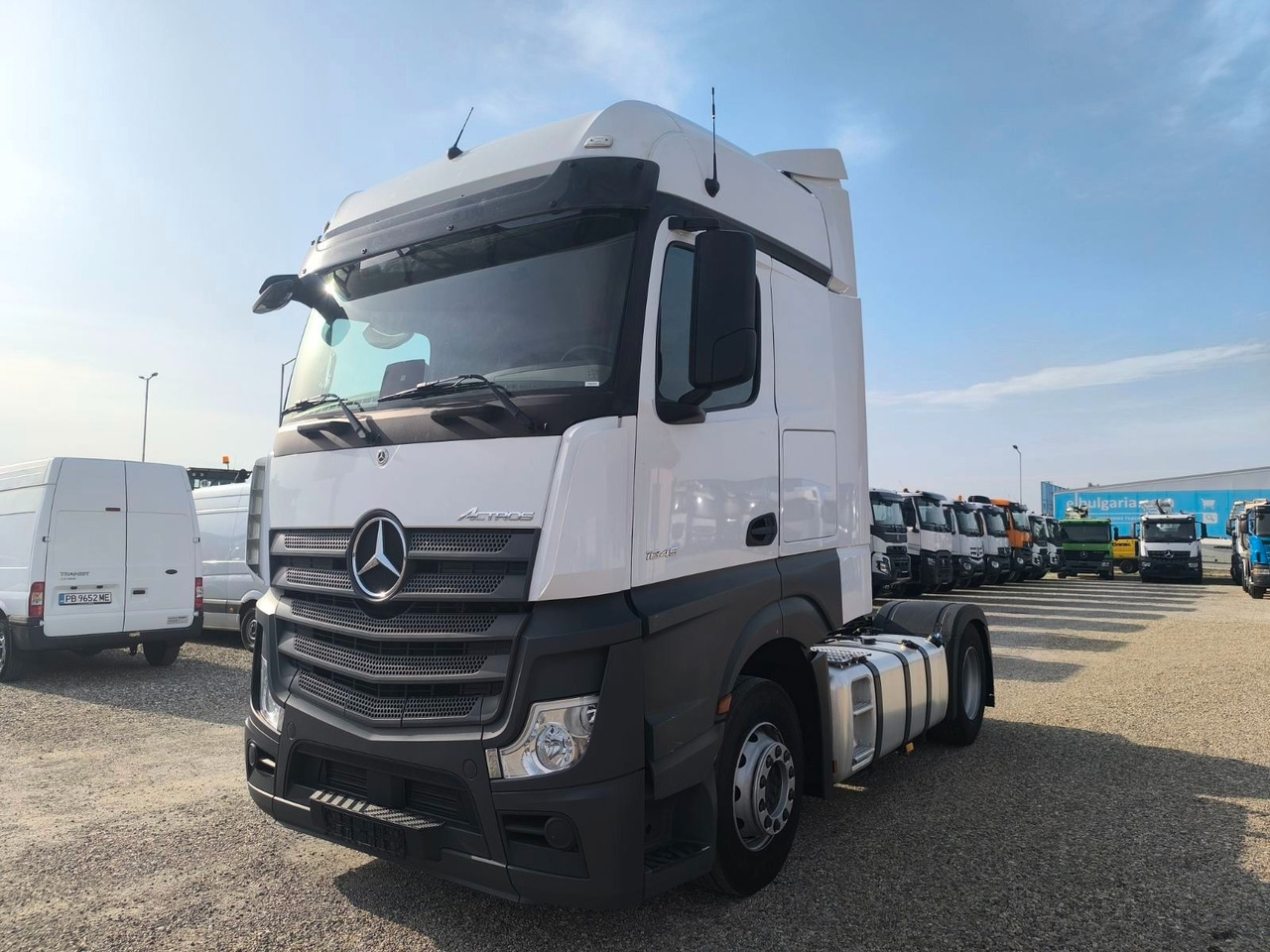 Mercedes-Benz Actros 1845 - Vetopöytäauto: kuva Mercedes-Benz Actros 1845 - Vetopöytäauto Mercedes-Benz Actros 1845 - Vetopöytäauto: kuva Mercedes-Benz Actros 1845 - Vetopöytäauto