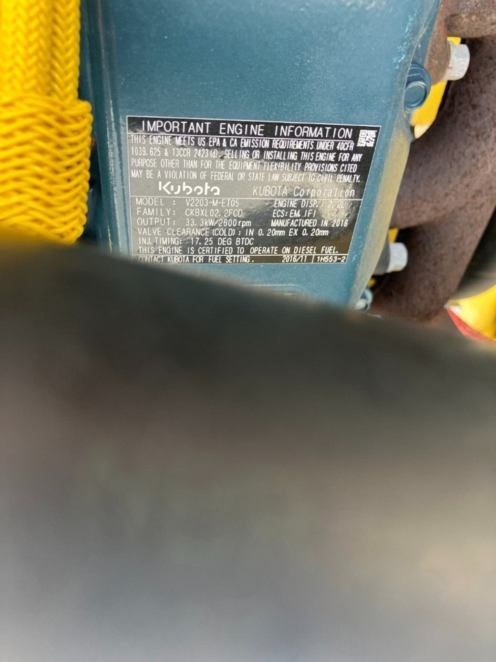 BOMAG DE BW 135 AD-5 Stage IIIa/Tier 4i - Jyrä: kuva BOMAG DE BW 135 AD-5 Stage IIIa/Tier 4i - Jyrä BOMAG DE BW 135 AD-5 Stage IIIa/Tier 4i - Jyrä: kuva BOMAG DE BW 135 AD-5 Stage IIIa/Tier 4i - Jyrä