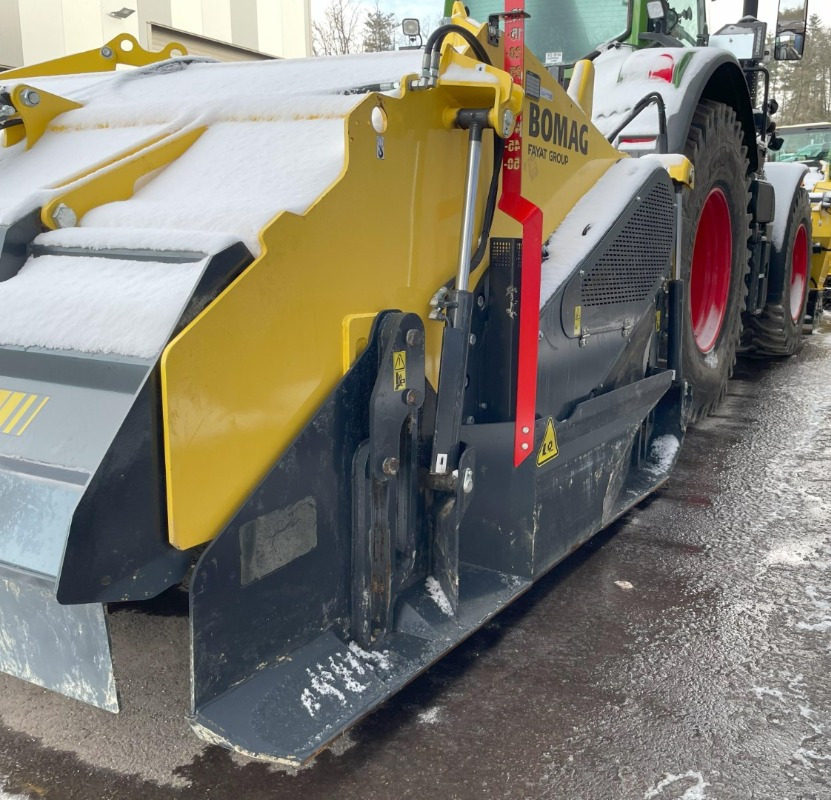 BOMAG DE RS 300 - Stabilointikone: kuva BOMAG DE RS 300 - Stabilointikone BOMAG DE RS 300 - Stabilointikone: kuva BOMAG DE RS 300 - Stabilointikone