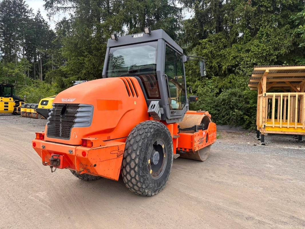 HAMM 3307 - Tiivistyskone: kuva HAMM 3307 - Tiivistyskone HAMM 3307 - Tiivistyskone: kuva HAMM 3307 - Tiivistyskone