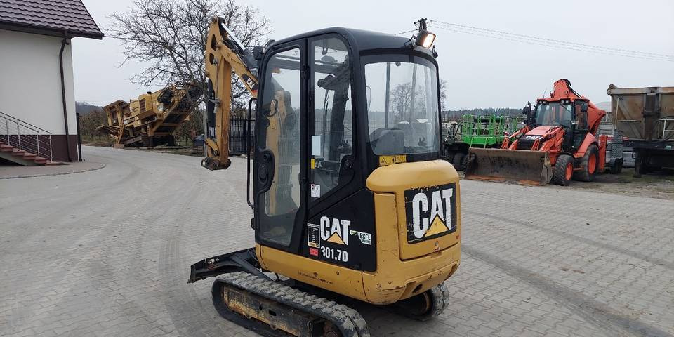Minikoparka CAT 301.7D 2016 rok 1622h rozsuwane podwozie - Telakaivukone: kuva Minikoparka CAT 301.7D 2016 rok 1622h rozsuwane podwozie - Telakaivukone Minikoparka CAT 301.7D 2016 rok 1622h rozsuwane podwozie - Telakaivukone: kuva Minikoparka CAT 301.7D 2016 rok 1622h rozsuwane podwozie - Telakaivukone