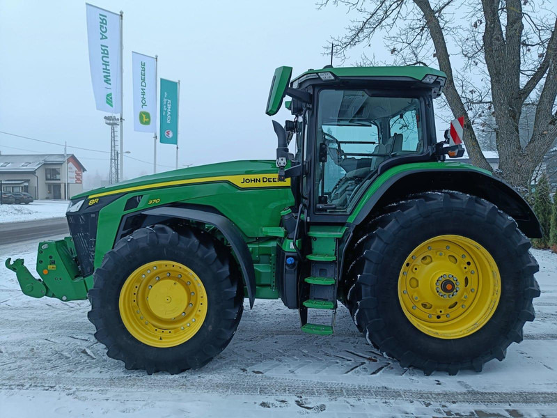 John Deere 8R 370 Autopowr - Traktori: kuva John Deere 8R 370 Autopowr - Traktori John Deere 8R 370 Autopowr - Traktori: kuva John Deere 8R 370 Autopowr - Traktori