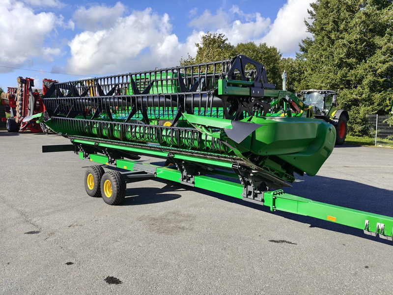 John Deere W650 i 722X - Leikkuupuimuri: kuva John Deere W650 i 722X - Leikkuupuimuri John Deere W650 i 722X - Leikkuupuimuri: kuva John Deere W650 i 722X - Leikkuupuimuri