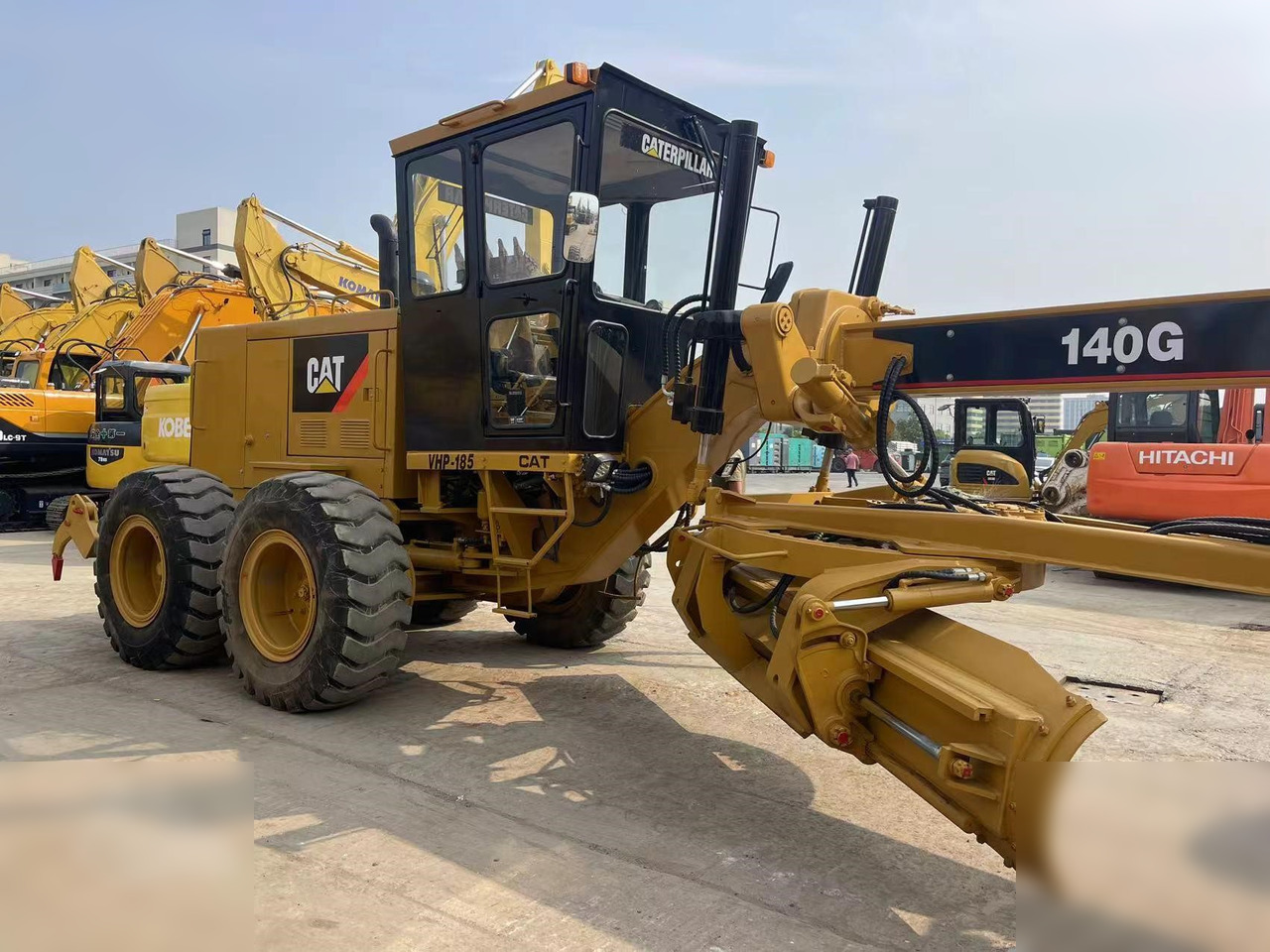 CATERPILLAR 140G - Tiehöylä: kuva CATERPILLAR 140G - Tiehöylä CATERPILLAR 140G - Tiehöylä: kuva CATERPILLAR 140G - Tiehöylä