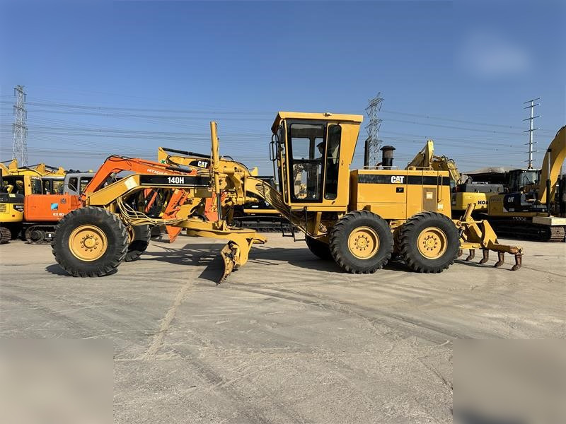 Tiehöylä CATERPILLAR 140H: kuva Tiehöylä CATERPILLAR 140H