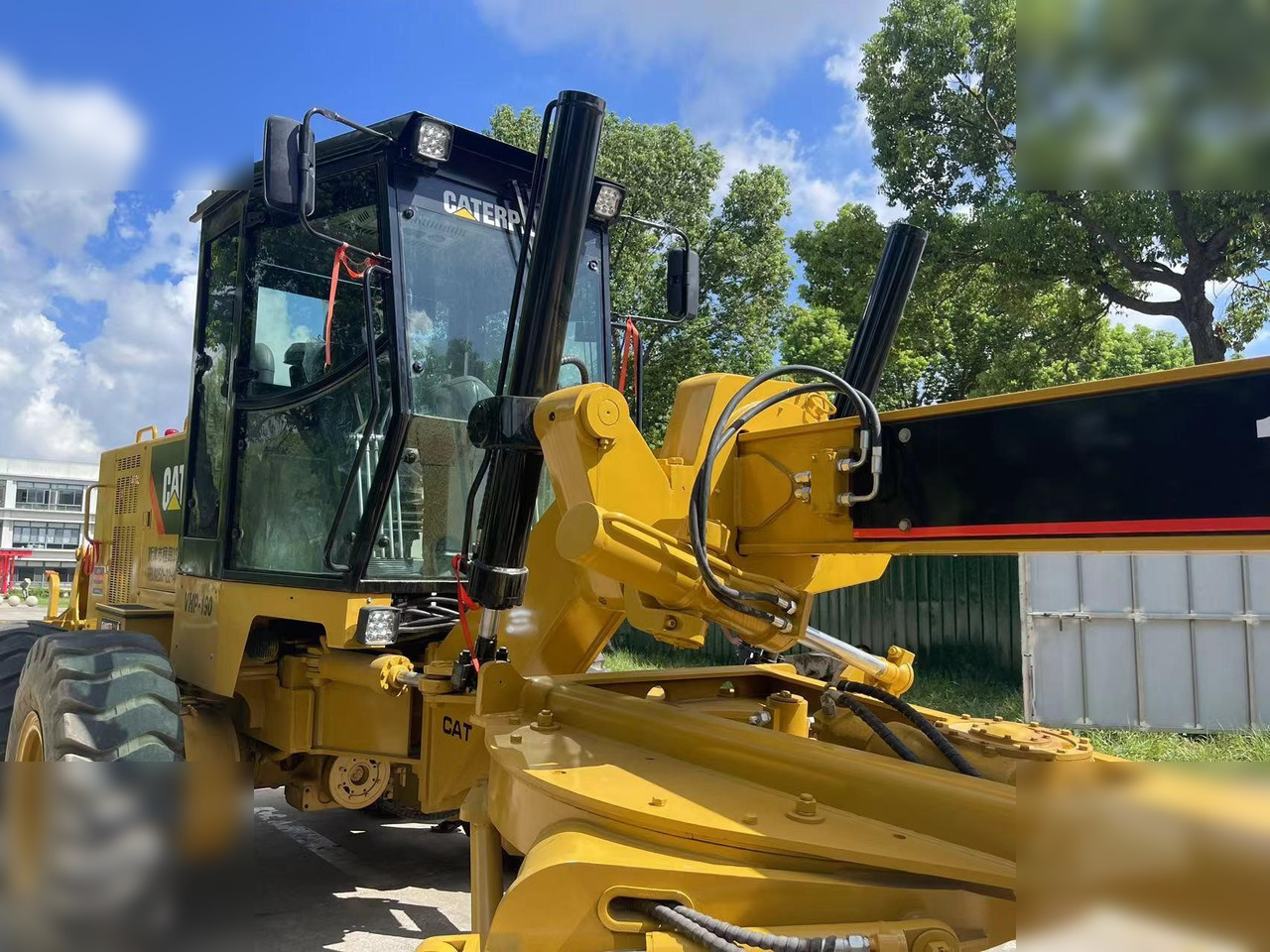 CATERPILLAR 140H - Tiehöylä: kuva CATERPILLAR 140H - Tiehöylä CATERPILLAR 140H - Tiehöylä: kuva CATERPILLAR 140H - Tiehöylä