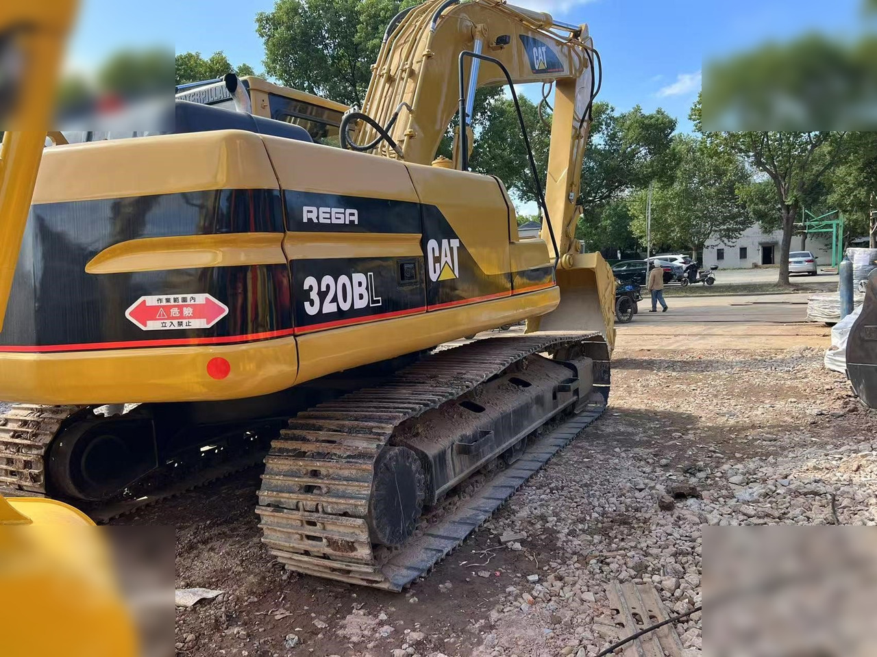 CATERPILLAR 320BL - Telakaivukone: kuva CATERPILLAR 320BL - Telakaivukone CATERPILLAR 320BL - Telakaivukone: kuva CATERPILLAR 320BL - Telakaivukone