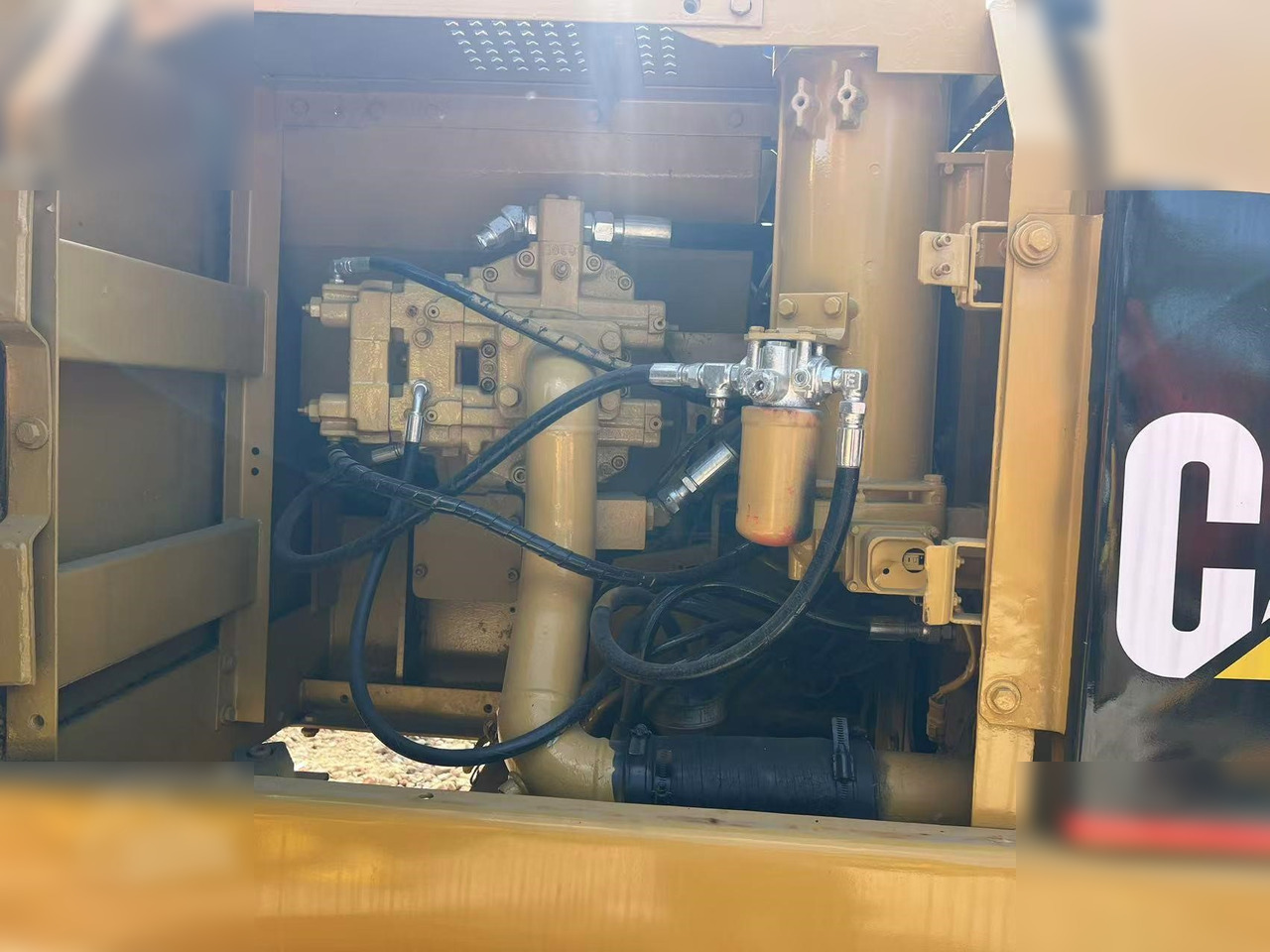 CATERPILLAR 320BL - Telakaivukone: kuva CATERPILLAR 320BL - Telakaivukone CATERPILLAR 320BL - Telakaivukone: kuva CATERPILLAR 320BL - Telakaivukone