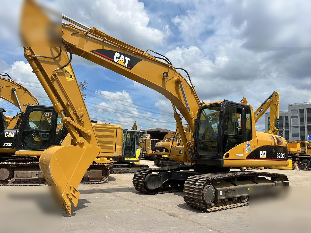 CATERPILLAR 320CL - Telakaivukone: kuva CATERPILLAR 320CL - Telakaivukone CATERPILLAR 320CL - Telakaivukone: kuva CATERPILLAR 320CL - Telakaivukone