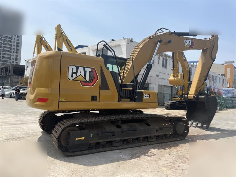 CATERPILLAR 323 - Telakaivukone: kuva CATERPILLAR 323 - Telakaivukone CATERPILLAR 323 - Telakaivukone: kuva CATERPILLAR 323 - Telakaivukone