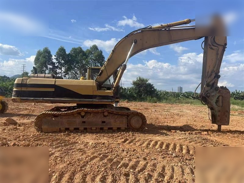 CATERPILLAR 330B - Telakaivukone: kuva CATERPILLAR 330B - Telakaivukone CATERPILLAR 330B - Telakaivukone: kuva CATERPILLAR 330B - Telakaivukone