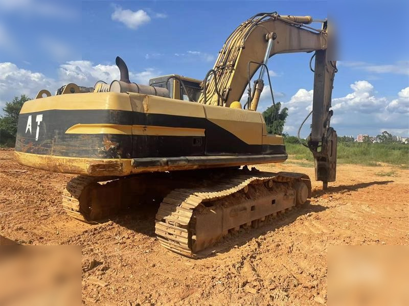 CATERPILLAR 330B - Telakaivukone: kuva CATERPILLAR 330B - Telakaivukone CATERPILLAR 330B - Telakaivukone: kuva CATERPILLAR 330B - Telakaivukone
