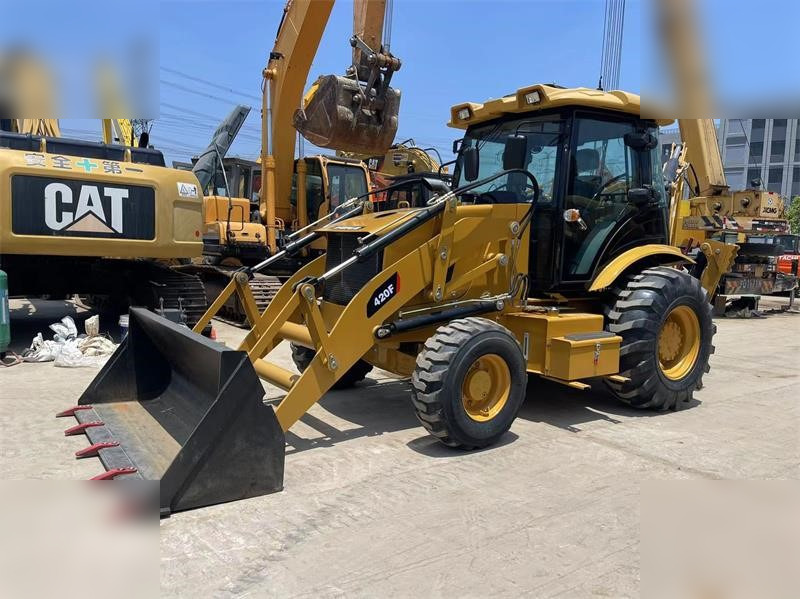 CATERPILLAR 420F - Kaivuri-trukki: kuva CATERPILLAR 420F - Kaivuri-trukki CATERPILLAR 420F - Kaivuri-trukki: kuva CATERPILLAR 420F - Kaivuri-trukki