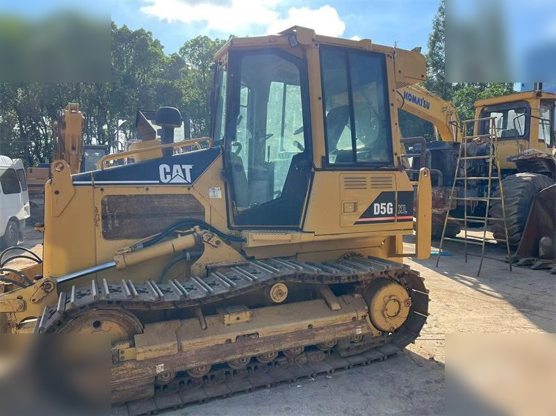 CATERPILLAR D5G XL - Puskutraktori: kuva CATERPILLAR D5G XL - Puskutraktori CATERPILLAR D5G XL - Puskutraktori: kuva CATERPILLAR D5G XL - Puskutraktori