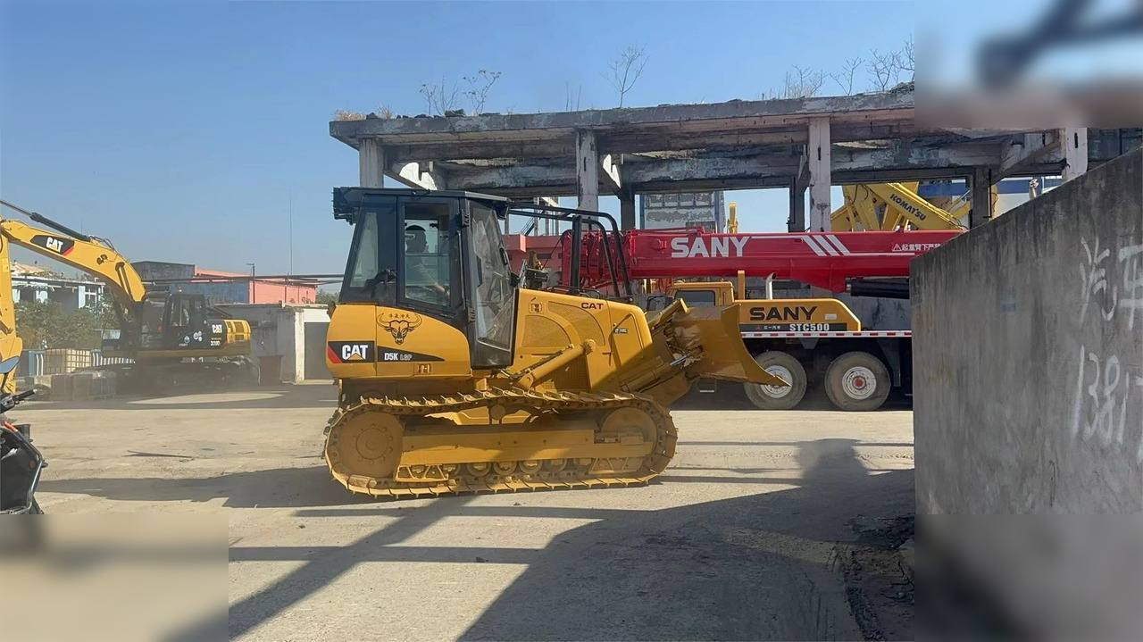 CATERPILLAR D5K LGP - Puskutraktori: kuva CATERPILLAR D5K LGP - Puskutraktori CATERPILLAR D5K LGP - Puskutraktori: kuva CATERPILLAR D5K LGP - Puskutraktori