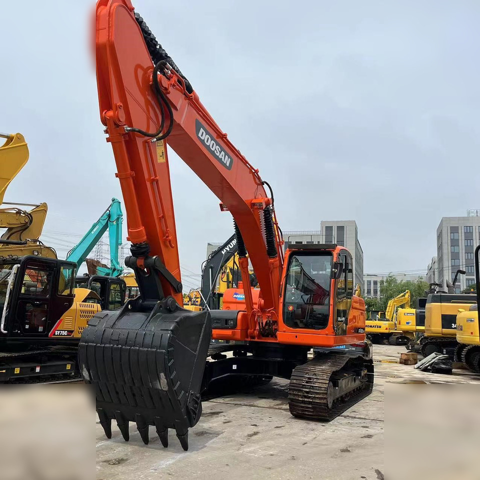 DOOSAN DX225 LCA - Telakaivukone: kuva DOOSAN DX225 LCA - Telakaivukone DOOSAN DX225 LCA - Telakaivukone: kuva DOOSAN DX225 LCA - Telakaivukone
