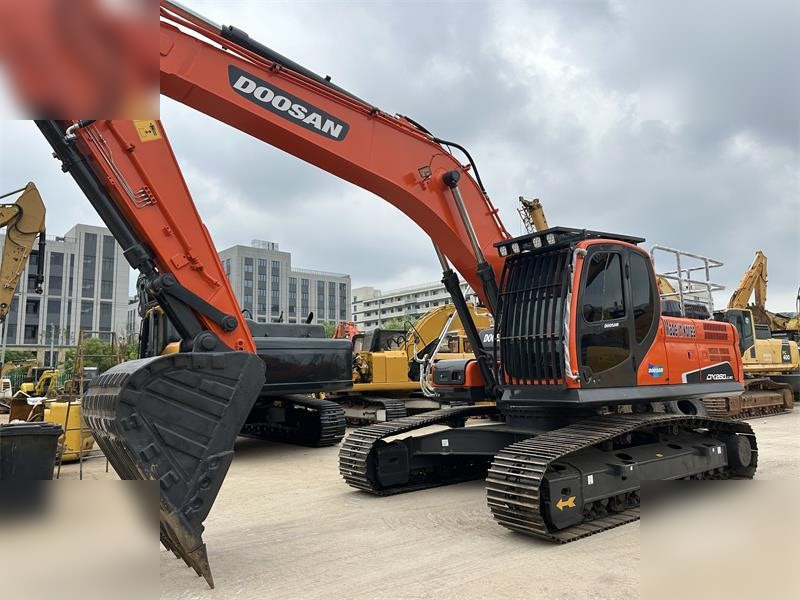 DOOSAN DX260 LC - Telakaivukone: kuva DOOSAN DX260 LC - Telakaivukone DOOSAN DX260 LC - Telakaivukone: kuva DOOSAN DX260 LC - Telakaivukone