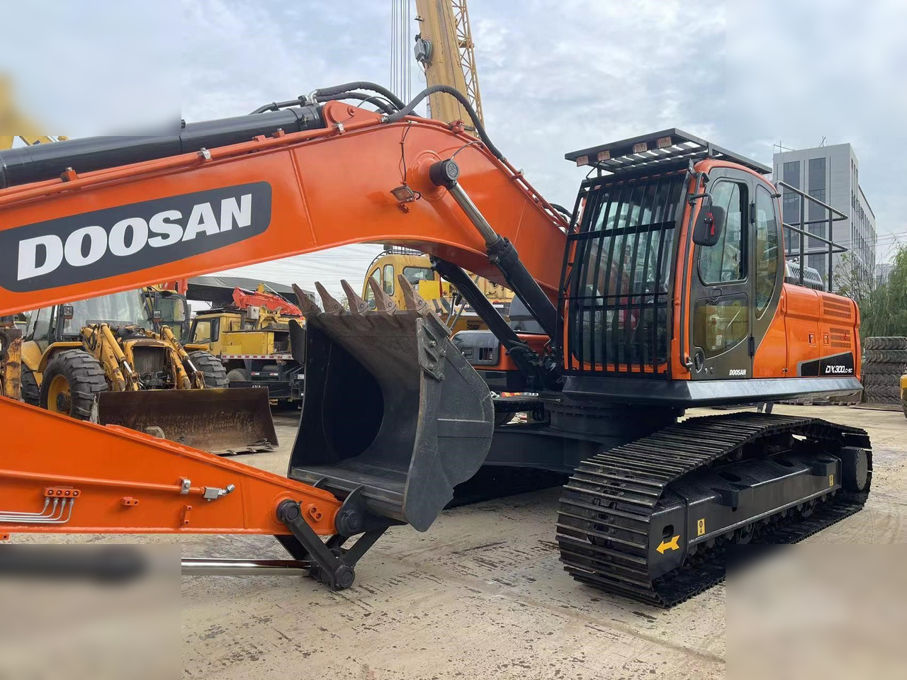 DOOSAN DX300 LCA - Telakaivukone: kuva DOOSAN DX300 LCA - Telakaivukone DOOSAN DX300 LCA - Telakaivukone: kuva DOOSAN DX300 LCA - Telakaivukone