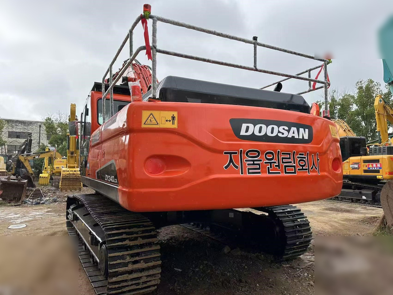 DOOSAN DX340 LCA - Telakaivukone: kuva DOOSAN DX340 LCA - Telakaivukone DOOSAN DX340 LCA - Telakaivukone: kuva DOOSAN DX340 LCA - Telakaivukone