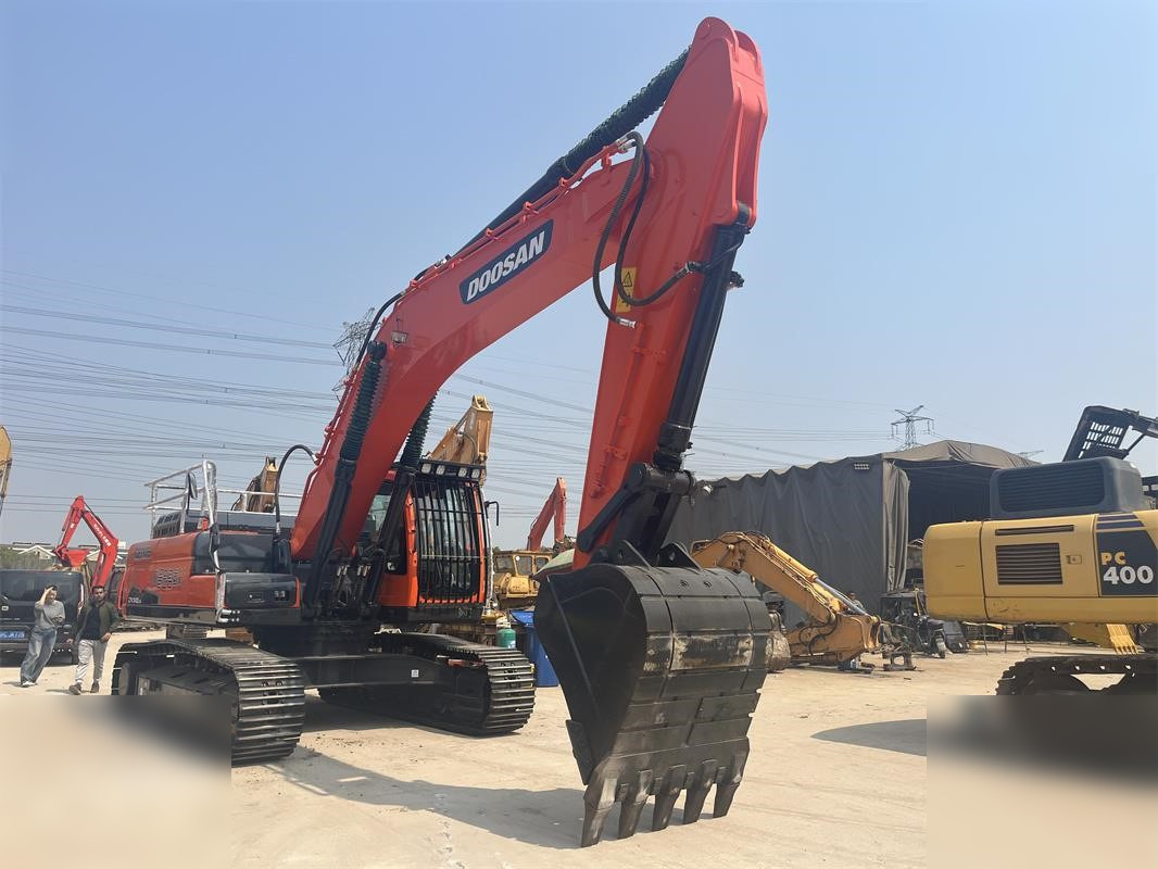 DOOSAN DX340 LCA - Telakaivukone: kuva DOOSAN DX340 LCA - Telakaivukone DOOSAN DX340 LCA - Telakaivukone: kuva DOOSAN DX340 LCA - Telakaivukone
