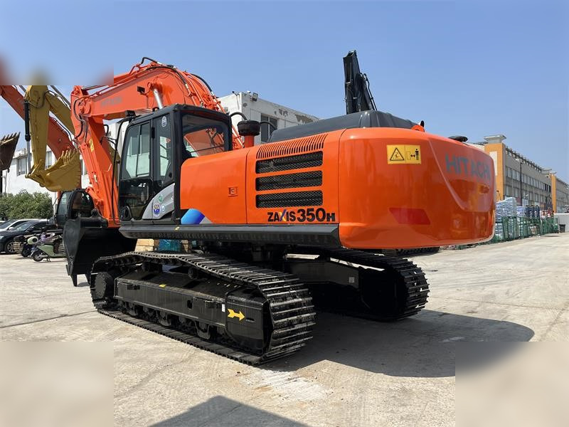HITACHI ZX350H-5G - Telakaivukone: kuva HITACHI ZX350H-5G - Telakaivukone HITACHI ZX350H-5G - Telakaivukone: kuva HITACHI ZX350H-5G - Telakaivukone