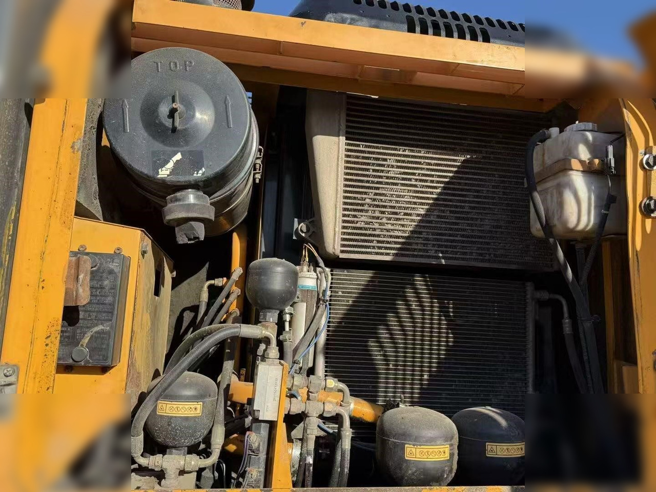 HYUNDAI ROBEX 150W-7A - Pyöräalustainen kaivinkone: kuva HYUNDAI ROBEX 150W-7A - Pyöräalustainen kaivinkone HYUNDAI ROBEX 150W-7A - Pyöräalustainen kaivinkone: kuva HYUNDAI ROBEX 150W-7A - Pyöräalustainen kaivinkone