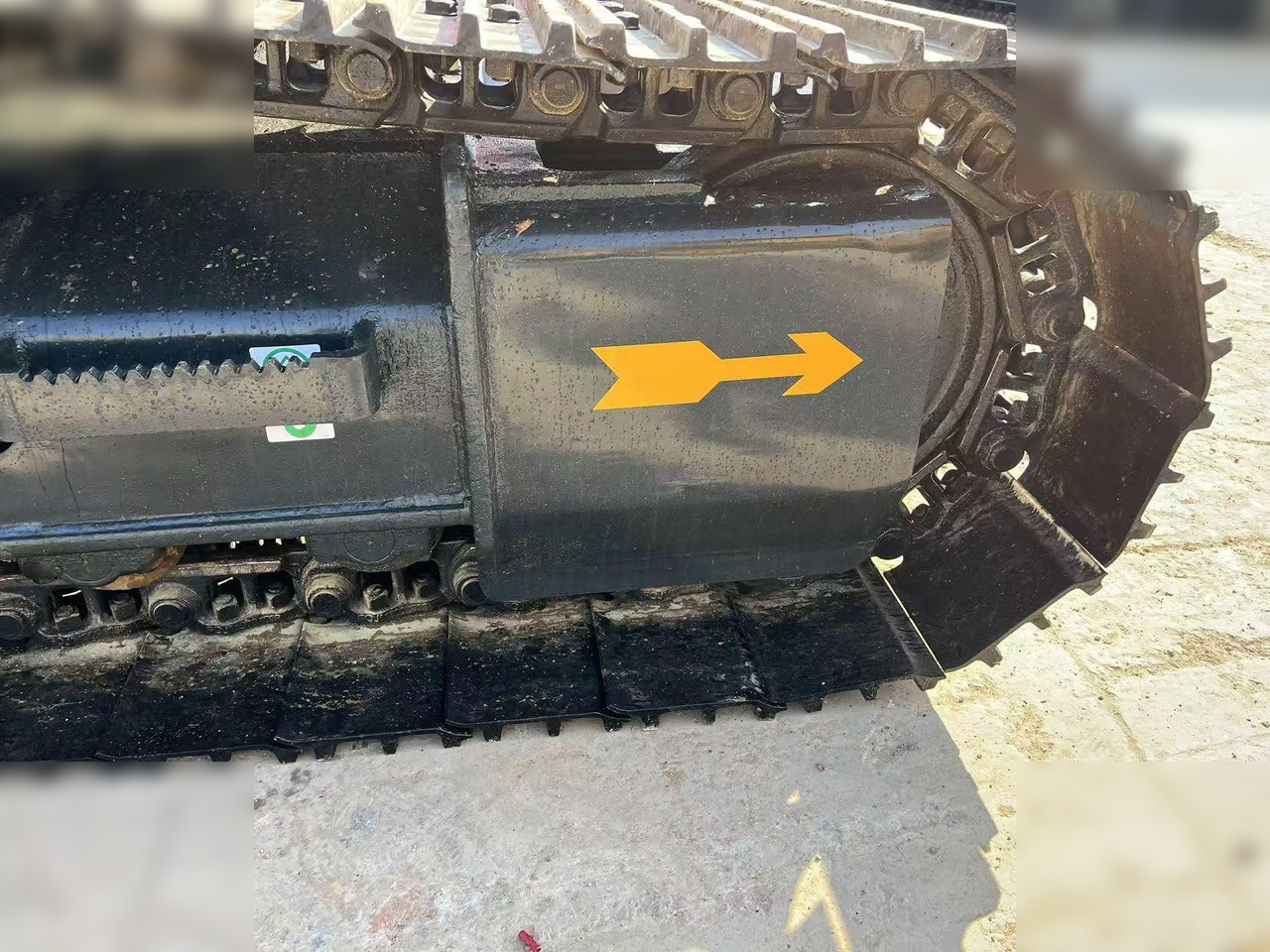 Telakaivukone HYUNDAI ROBEX 220 LC-9S: kuva Telakaivukone HYUNDAI ROBEX 220 LC-9S Telakaivukone HYUNDAI ROBEX 220 LC-9S: kuva Telakaivukone HYUNDAI ROBEX 220 LC-9S