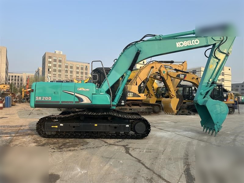 KOBELCO SK200-6E - Telakaivukone: kuva KOBELCO SK200-6E - Telakaivukone KOBELCO SK200-6E - Telakaivukone: kuva KOBELCO SK200-6E - Telakaivukone