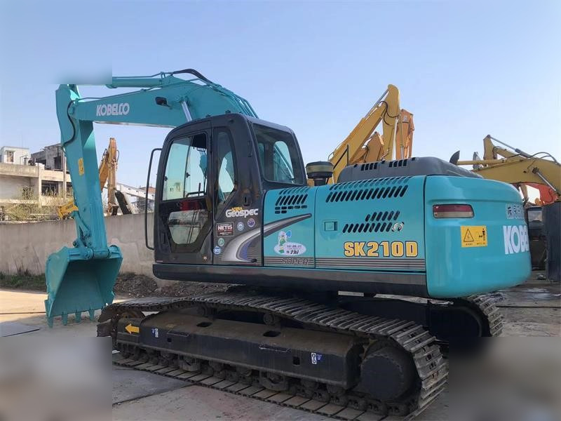 KOBELCO SK210-8 - Telakaivukone: kuva KOBELCO SK210-8 - Telakaivukone KOBELCO SK210-8 - Telakaivukone: kuva KOBELCO SK210-8 - Telakaivukone