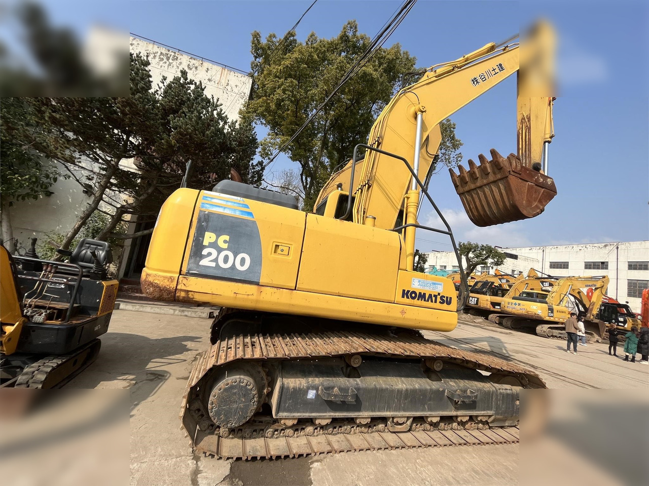 KOMATSU PC200-8 - Telakaivukone: kuva KOMATSU PC200-8 - Telakaivukone KOMATSU PC200-8 - Telakaivukone: kuva KOMATSU PC200-8 - Telakaivukone