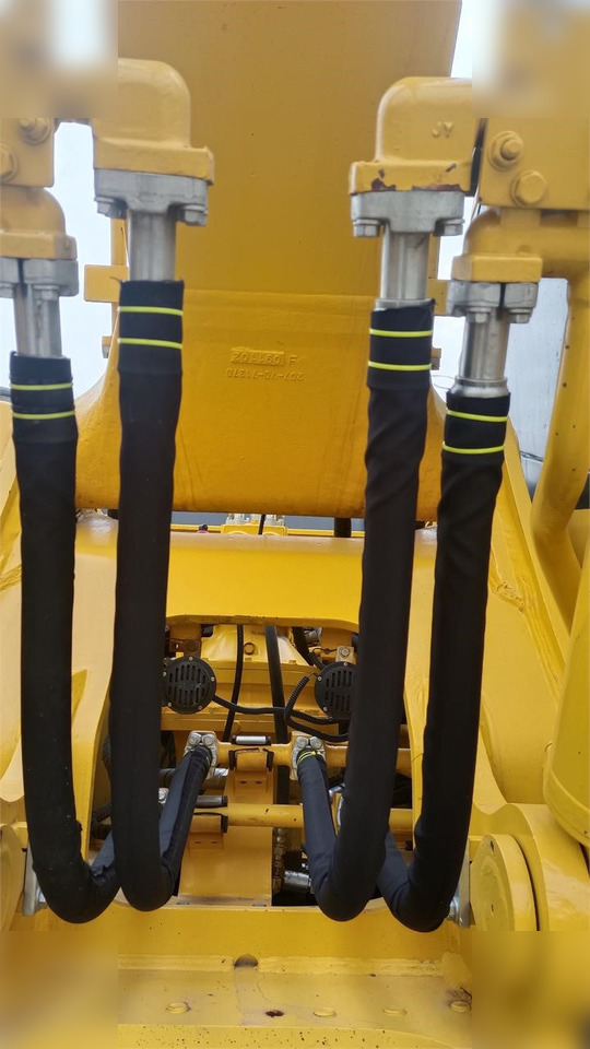 KOMATSU PC360-7 - Telakaivukone: kuva KOMATSU PC360-7 - Telakaivukone KOMATSU PC360-7 - Telakaivukone: kuva KOMATSU PC360-7 - Telakaivukone
