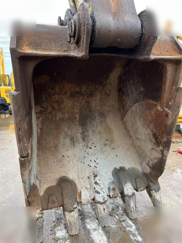 KOMATSU PC400-7 - Telakaivukone: kuva KOMATSU PC400-7 - Telakaivukone KOMATSU PC400-7 - Telakaivukone: kuva KOMATSU PC400-7 - Telakaivukone