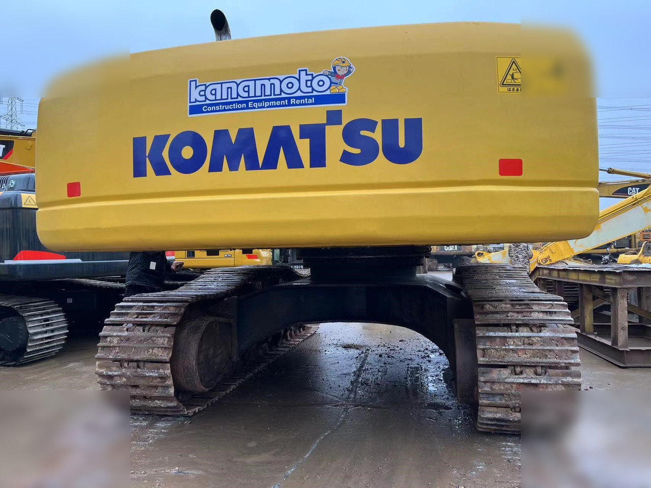 KOMATSU PC400-7 - Telakaivukone: kuva KOMATSU PC400-7 - Telakaivukone KOMATSU PC400-7 - Telakaivukone: kuva KOMATSU PC400-7 - Telakaivukone