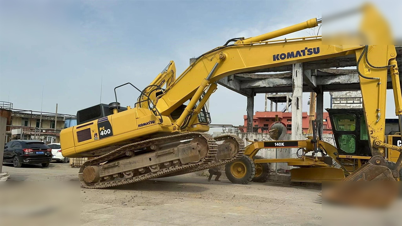KOMATSU PC400-8 - Telakaivukone: kuva KOMATSU PC400-8 - Telakaivukone KOMATSU PC400-8 - Telakaivukone: kuva KOMATSU PC400-8 - Telakaivukone
