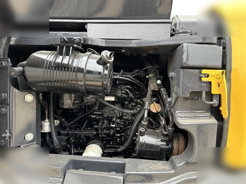 KOMATSU PC50MR-2 - Minikuormaaja: kuva KOMATSU PC50MR-2 - Minikuormaaja KOMATSU PC50MR-2 - Minikuormaaja: kuva KOMATSU PC50MR-2 - Minikuormaaja