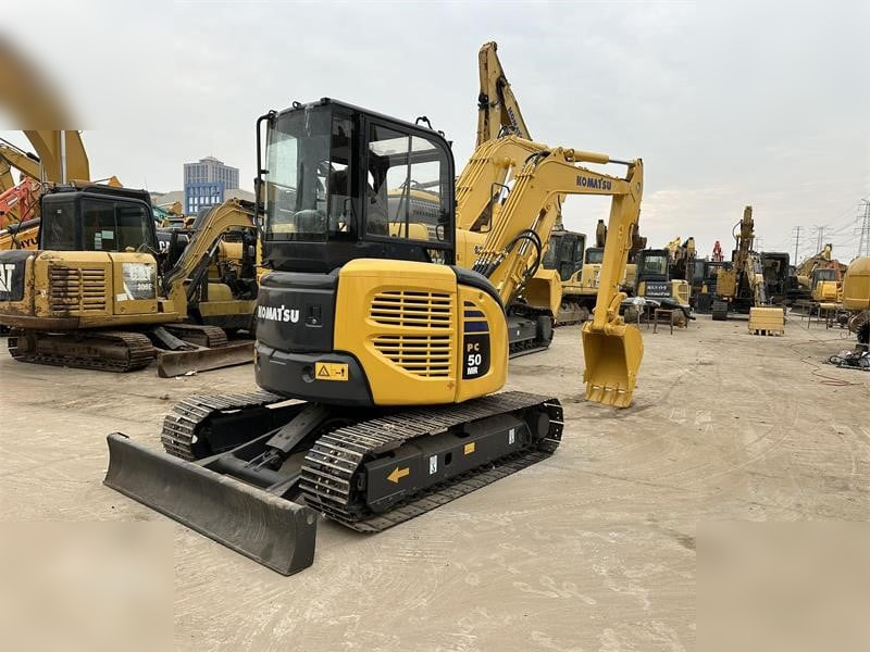 KOMATSU PC50MR-2 - Minikuormaaja: kuva KOMATSU PC50MR-2 - Minikuormaaja KOMATSU PC50MR-2 - Minikuormaaja: kuva KOMATSU PC50MR-2 - Minikuormaaja